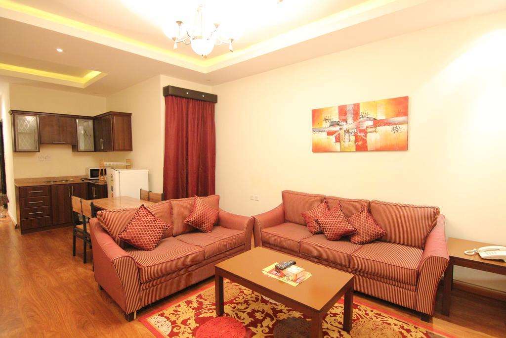 Towlan Hotel Suites 1 Rijad Pokój zdjęcie