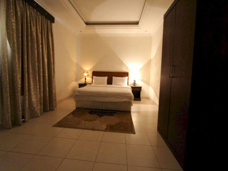 Towlan Hotel Suites 1 Rijad Zewnętrze zdjęcie