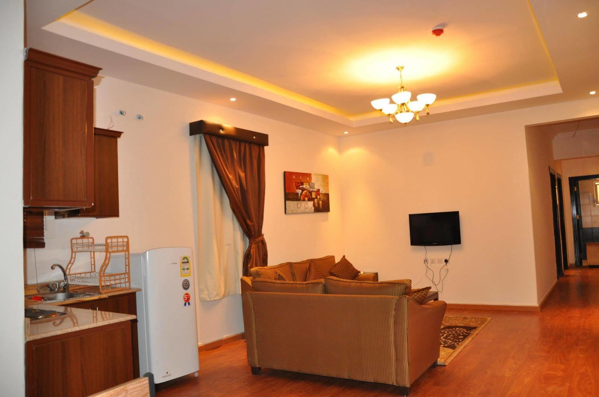 Towlan Hotel Suites 1 Rijad Zewnętrze zdjęcie